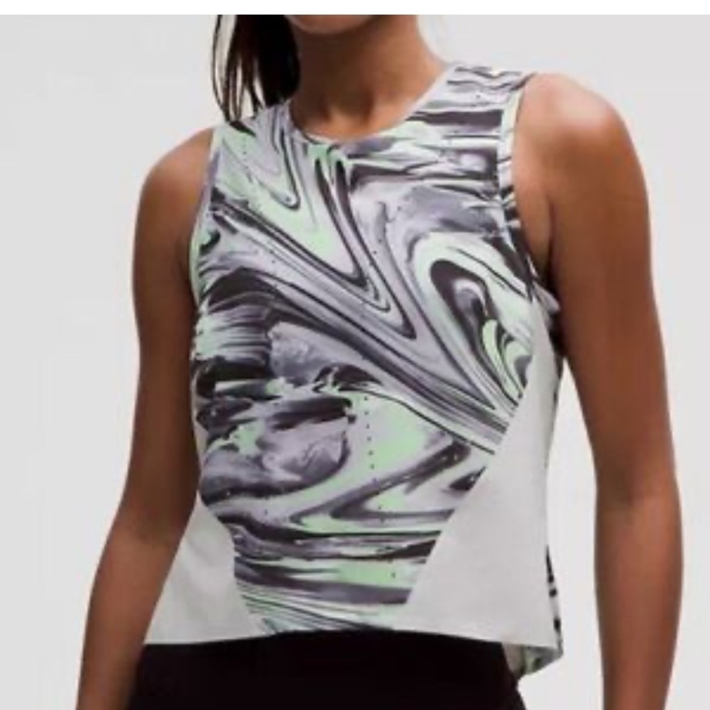 Lululemon Swifty tank NWT